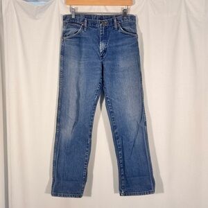 Wrangler Women’s Relaxed Fit Blue Jeans